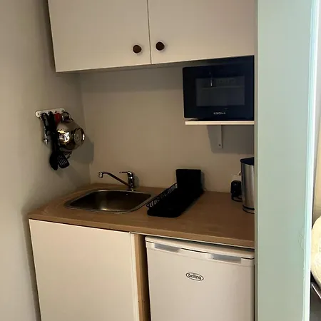 Iniscealtra Mini Bedsit شقة Mountshannon