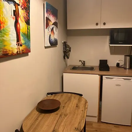 Iniscealtra Mini Bedsit شقة Mountshannon