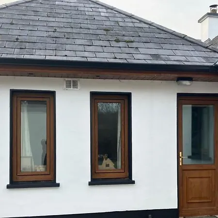 Iniscealtra Mini Bedsit *